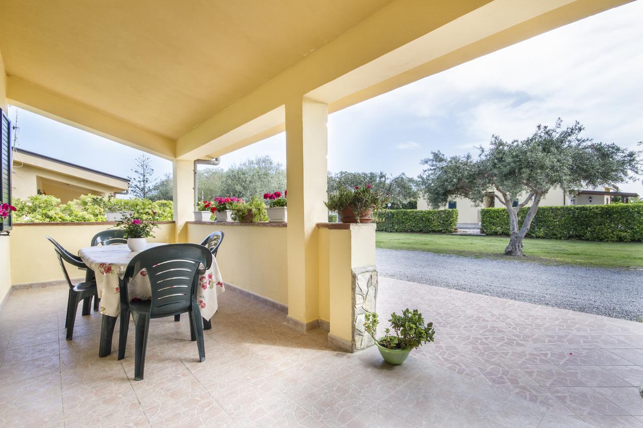 Case Vacanze Paradise Beach Vicino Cefalu Piscina Aperta Campofelice Di Roccella Εξωτερικό φωτογραφία