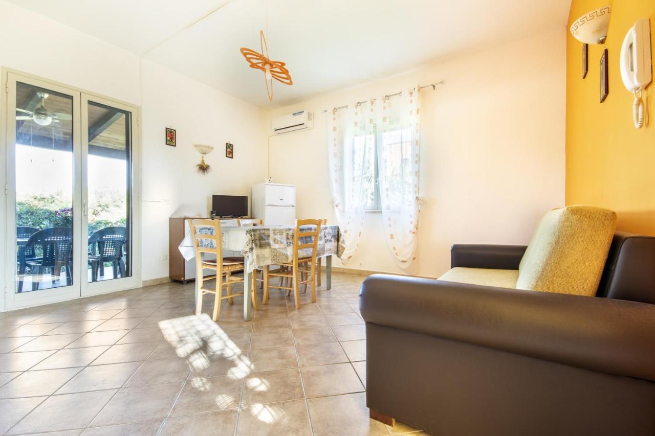 Case Vacanze Paradise Beach Vicino Cefalu Piscina Aperta Campofelice Di Roccella Εξωτερικό φωτογραφία