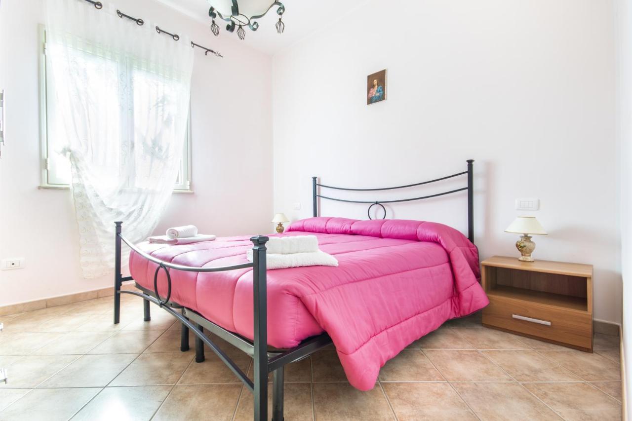 Case Vacanze Paradise Beach Vicino Cefalu Piscina Aperta Campofelice Di Roccella Εξωτερικό φωτογραφία